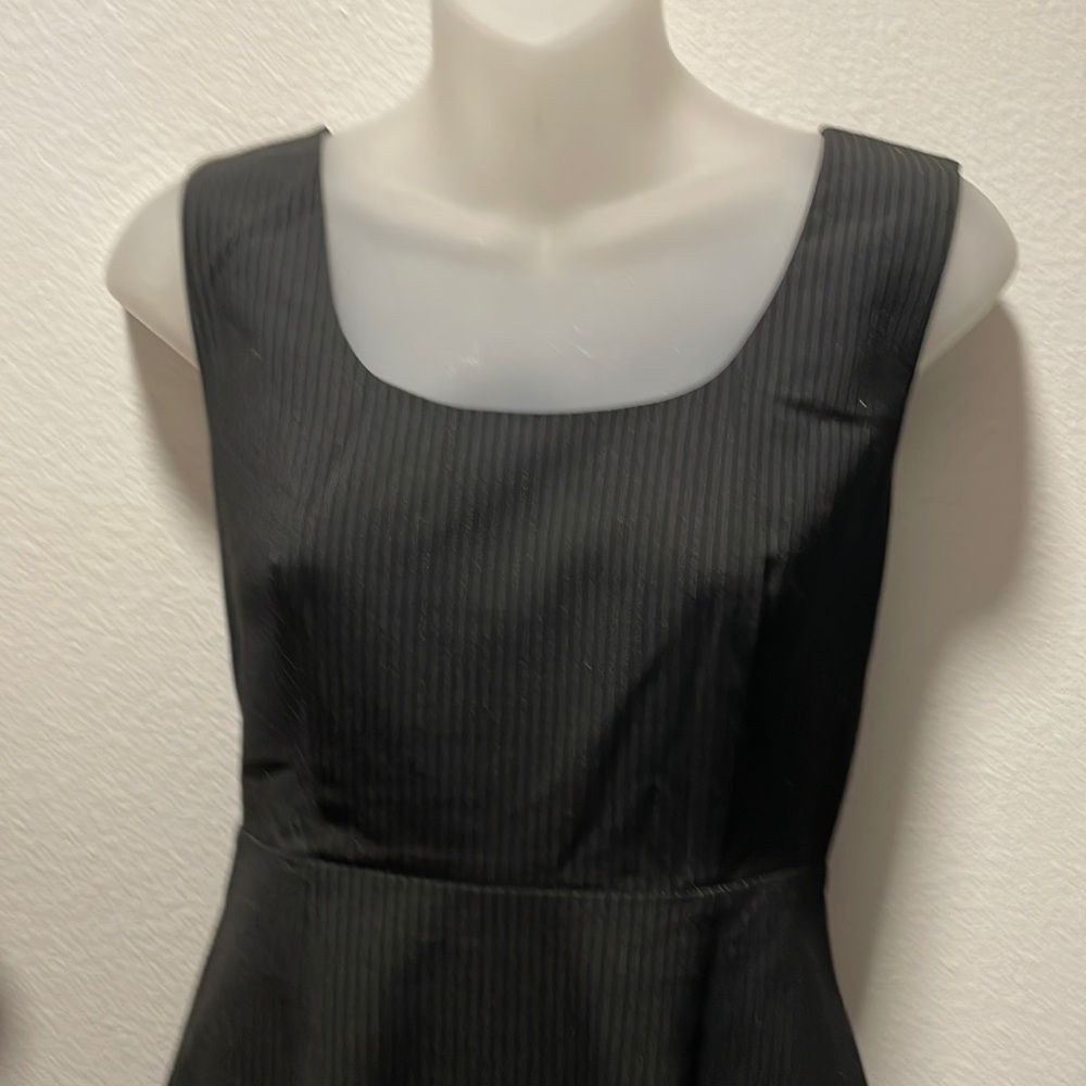 Express Design Studio Size 4 Like New No Tags - image 1
